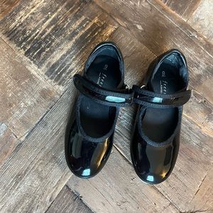 Toddler Tap Shoes size 9